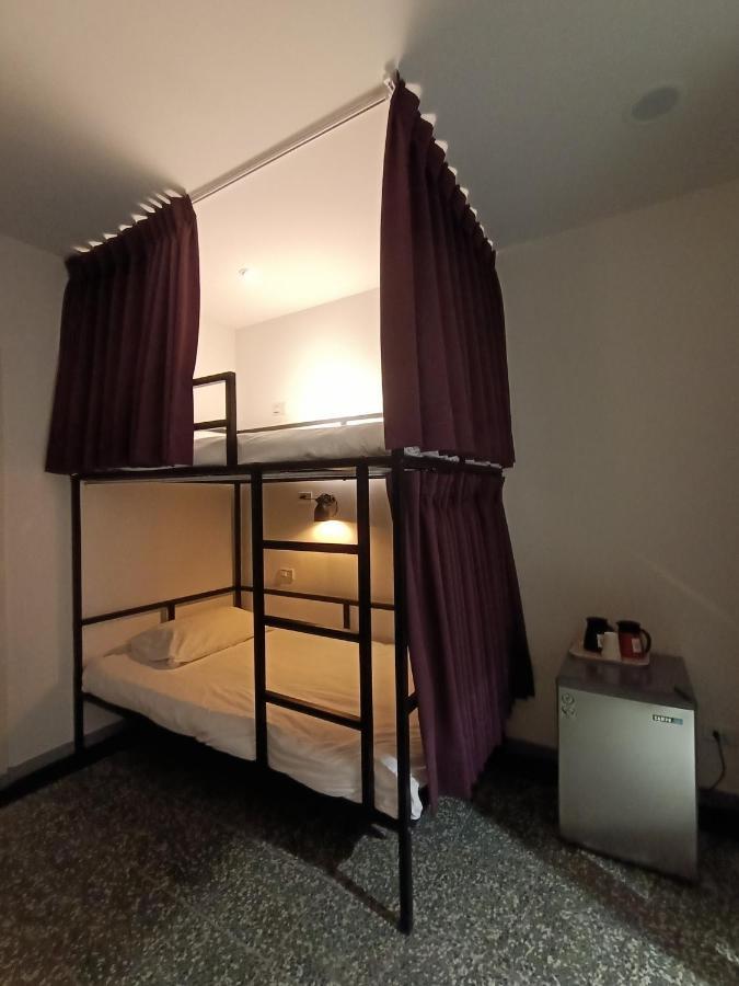 Swf淡水新五福旅館 Sinwufu Hotel エクステリア 写真